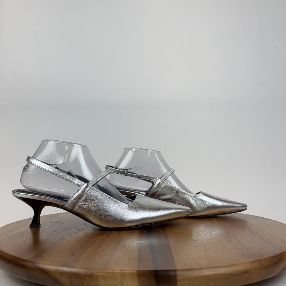 Womens Vince Venice Silver Metalliic Slingback Kitten Heeled Pumps Size 9.5 M